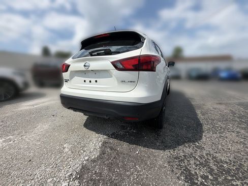 Used 2019 Nissan Rogue Sport SL w/ Premium Package AWD/4WD image 4