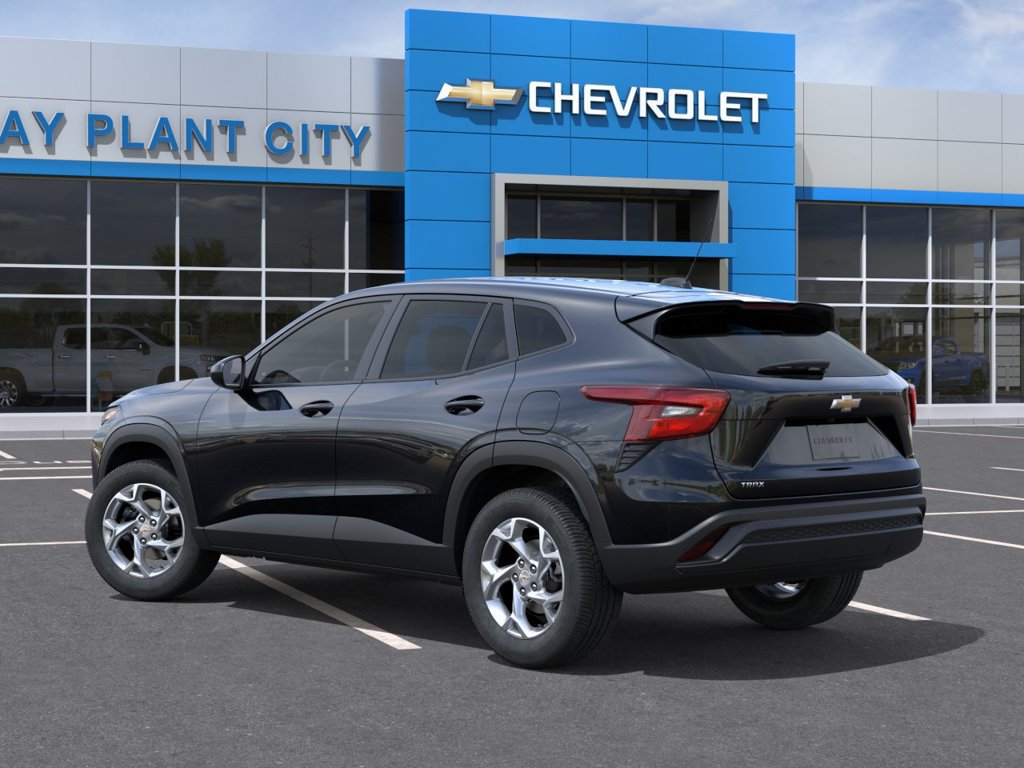 New 2026 Chevrolet Trax LS w/ LS Convenience Package FWD image 3