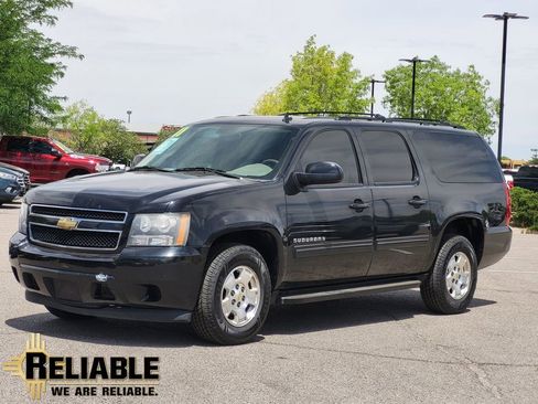 Used 2011 Chevrolet Suburban LS RWD image 1