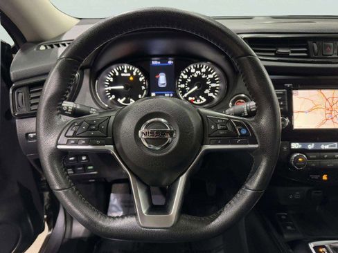 Used 2020 Nissan Rogue SL image 31