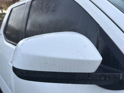 Used 2024 Toyota Tacoma SR5 image 4