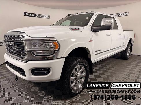 Used 2023 RAM 2500 Limited AWD/4WD image 1