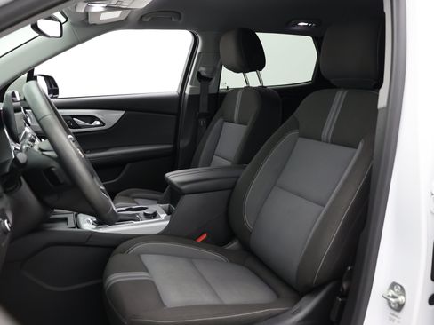 Used 2024 Chevrolet Blazer LT w/ Convenience Package FWD image 21