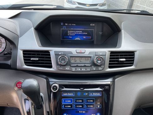 Used 2016 Honda Odyssey Touring Elite image 25