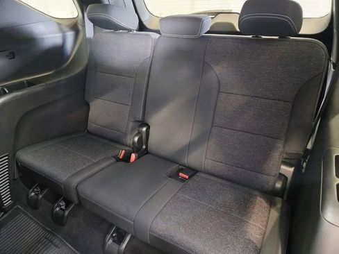 New 2026 Chevrolet Traverse LT image 10