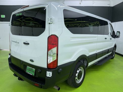 Used 2023 Ford Transit 350 XL image 10