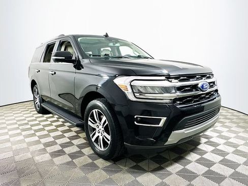 Used 2024 Ford Expedition Limited RWD image 1