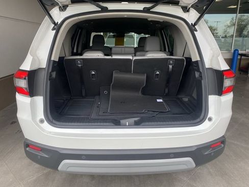 Certified 2025 Honda Pilot EX-L image 14
