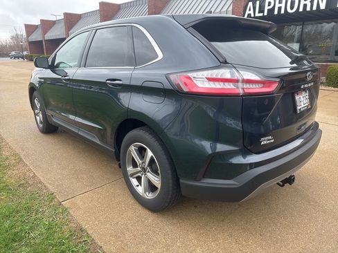 Used 2023 Ford Edge SEL w/ Convenience Package image 4