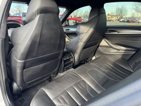 Used 2020 BMW M5 image 19
