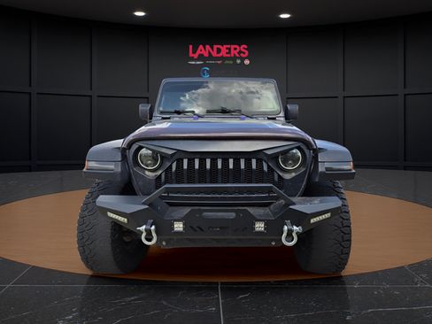 Used 2018 Jeep Wrangler Unlimited Sport S AWD/4WD image 6