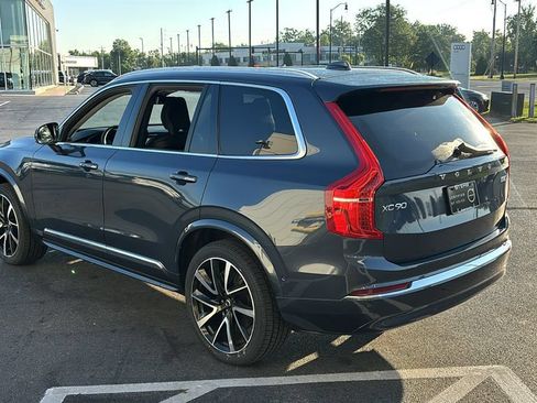 Certified 2024 Volvo XC90 B5 Plus w/ Protection Package AWD/4WD image 4
