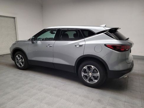 Used 2024 Chevrolet Blazer LT FWD image 3