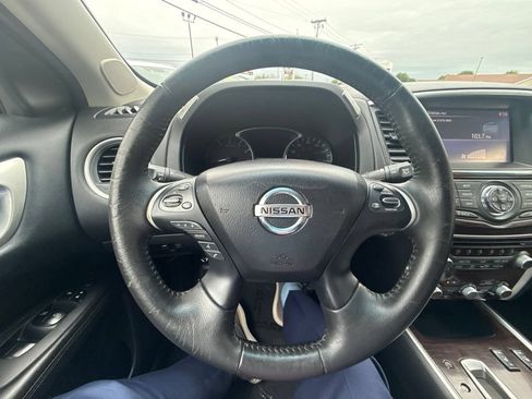 Used 2014 Nissan Pathfinder SL w/ SL Tech Package AWD/4WD image 20