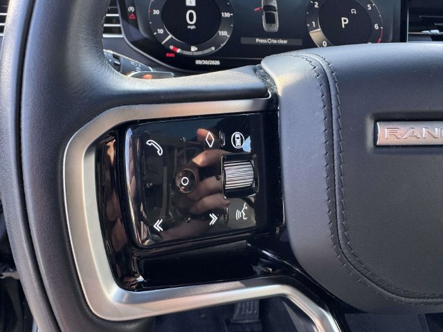Used 2025 Land Rover Range Rover Sport SE AWD/4WD image 26