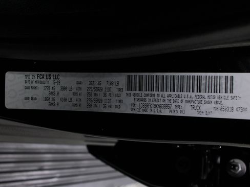 Used 2019 RAM 1500 Limited AWD/4WD image 43