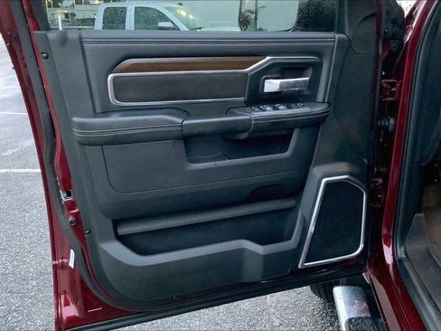 Used 2022 RAM 2500 Laramie w/ Protection Group image 20