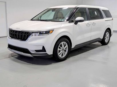 Used 2022 Kia Carnival LX