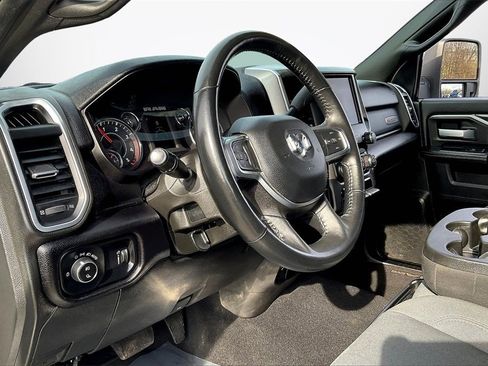 Used 2024 RAM 2500 Big Horn image 18