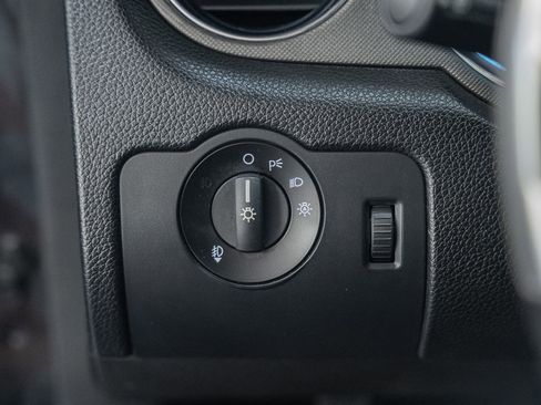 Used 2013 Ford Mustang GT RWD image 42