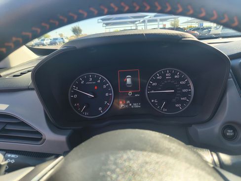 Used 2025 Subaru Crosstrek 2.5i Limited w/ Crosstrek Mirror Package image 25