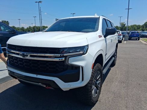 Used 2021 Chevrolet Tahoe Z71 AWD/4WD image 2