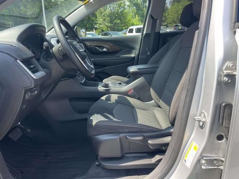 Used 2019 GMC Terrain SLE FWD image 16