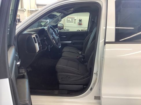 Used 2017 Chevrolet Silverado 1500 LT w/ All Star Edition AWD/4WD image 17