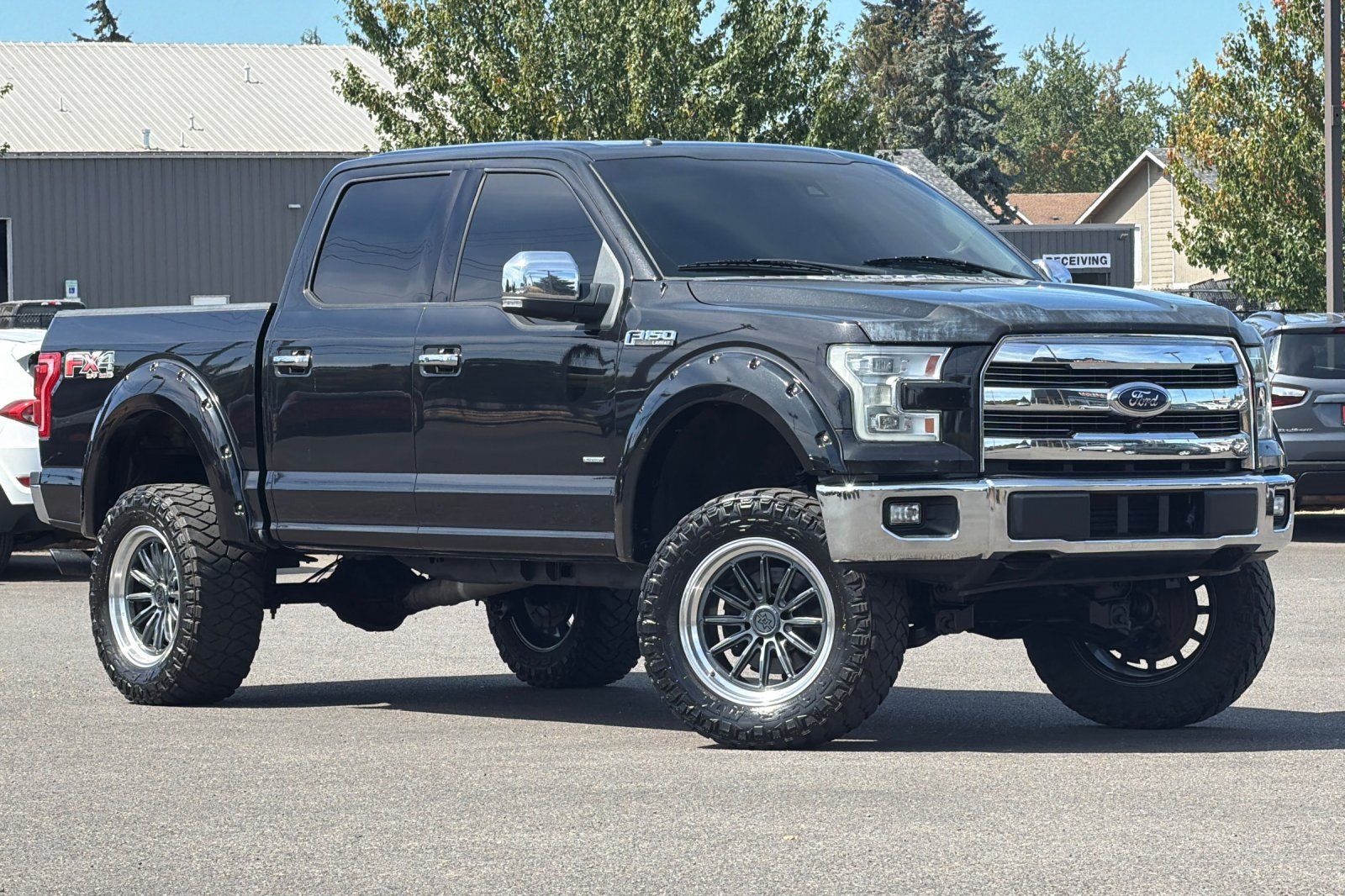 Used 2015 Ford F150 Lariat w/ Equipment Group 502A Luxury AWD/4WD image 2