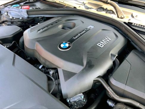 Used 2017 BMW 330i Sedan image 31
