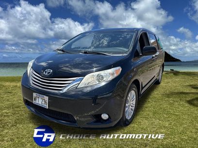 Used 2017 Toyota Sienna XLE Premium