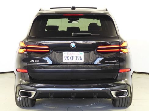 Certified 2024 BMW X5 sDrive40i w/ M Sport Package RWD image 8