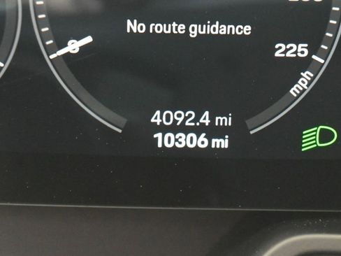 Certified 2024 Porsche 911 Turbo AWD/4WD image 20