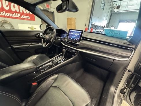 Used 2022 Jeep Compass High Altitude image 12