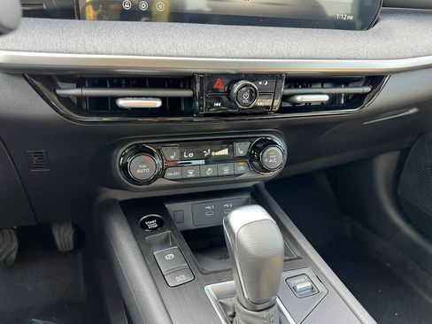 New 2026 Nissan Kicks SV w/ Interior Electronics Package FWD image 22