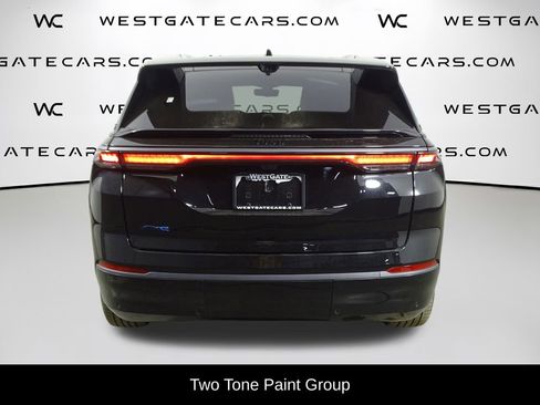 Used 2024 Jeep Wagoneer Launch Edition image 5