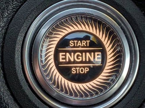 Used 2019 Mercedes-Benz C 300 Coupe image 12