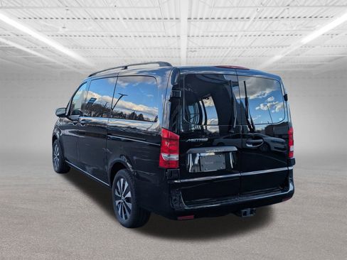 New 2023 Mercedes-Benz Metris Passenger image 5