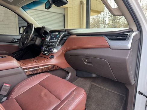 Used 2016 Chevrolet Tahoe LTZ image 12