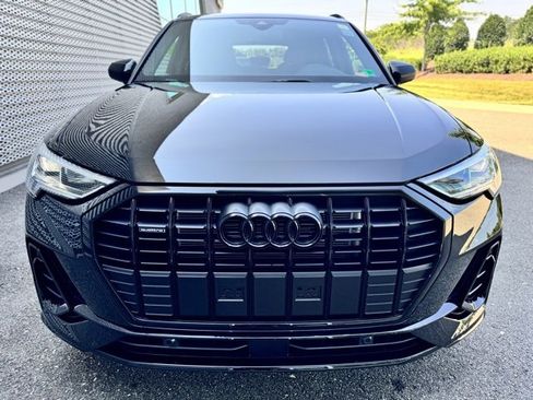 New 2025 Audi Q3 2.0T Premium image 7