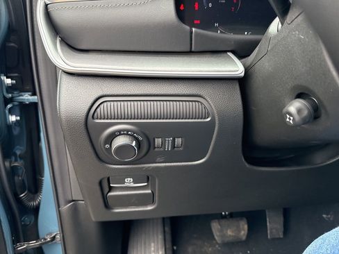 New 2026 Jeep Grand Wagoneer Limited image 17