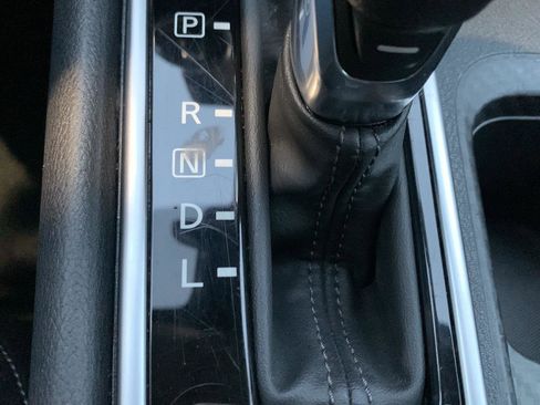 Used 2023 Nissan Sentra SV image 13