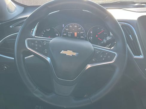 Used 2024 Chevrolet Malibu LT FWD image 14