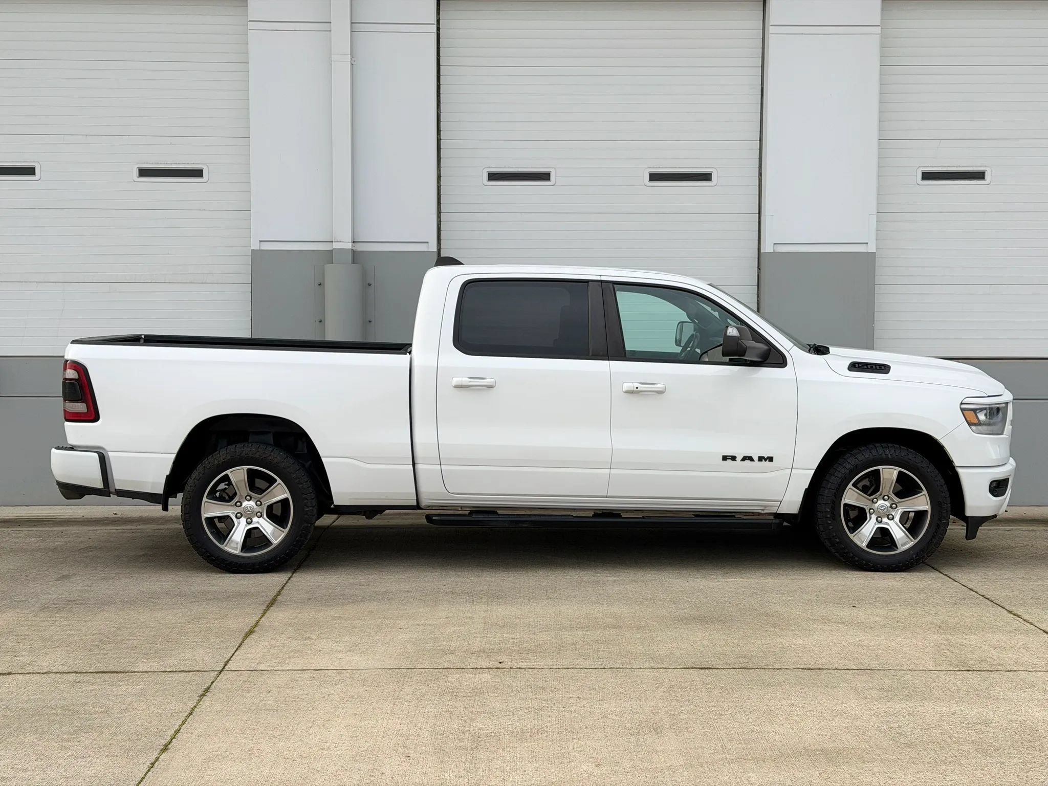 Used 2020 RAM 1500 Sport w/ Level 2 Equipment Group AWD/4WD image 6