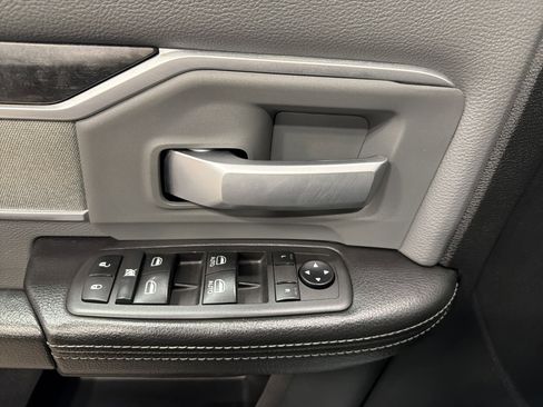 Used 2021 RAM 3500 Big Horn image 14