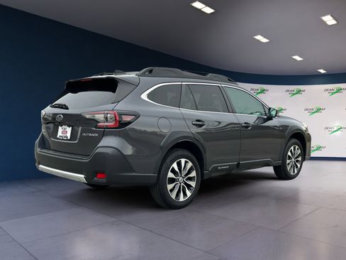 Certified 2023 Subaru Outback Limited AWD/4WD image 9