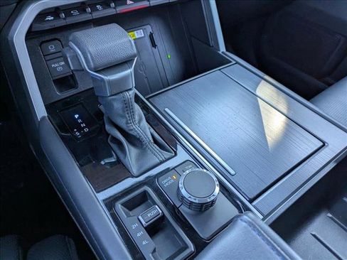 Used 2024 Toyota Tundra Platinum image 12