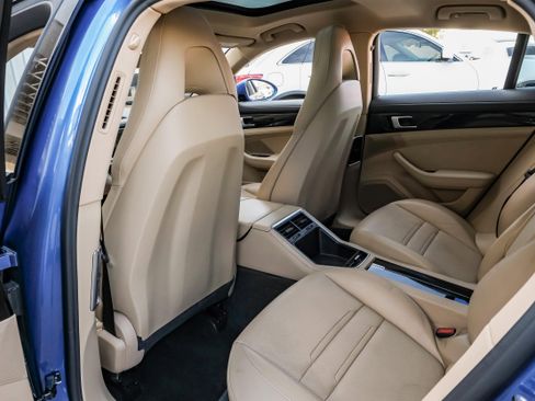 Used 2018 Porsche Panamera 4 w/ Sport Chrono Package image 52