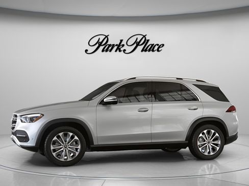 Used 2021 Mercedes-Benz GLE 350 image 4