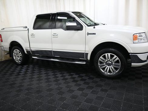Used 2006 Lincoln Mark LT 4x4 image 8